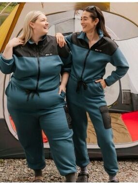 Smash + Tess x Mountain Equipment Company Hiking Camping Romper Size Large